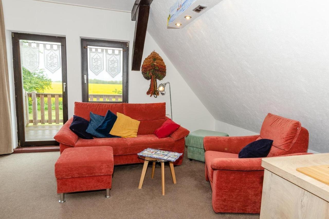 3-R-Ferienwohnung-Fuer-3-Personen-In-Schaprode-Auf-Ruegen-Zi4 Exteriör bild